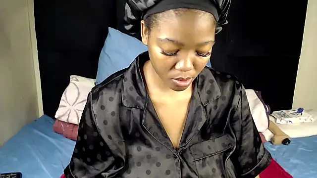 Busty-Londie online show from 3, 12, 2025