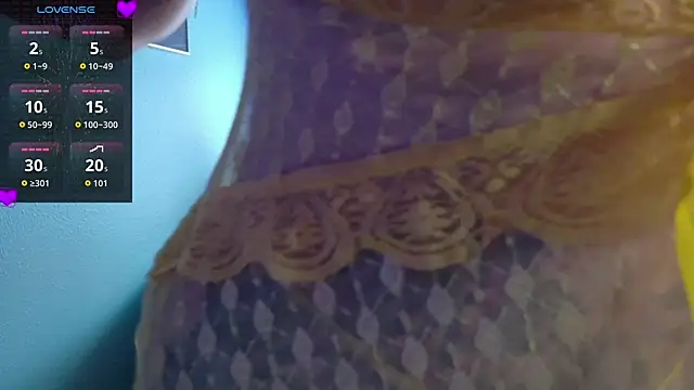 QueenYsuRey online show from 7, 11, 2025