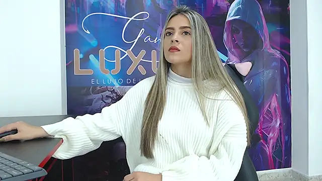 Snapshot of miacarperr1 chatting on 10, 2, 2025 miacarperr1 online show from 10, 2, 2025