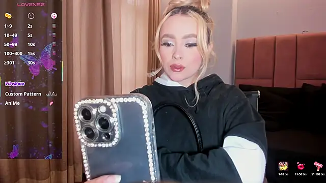 miacarperr1 online show from 11, 4, 2026