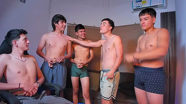 Sexy BoysW online show from 11, 3, 2025