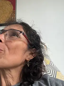 MireyaTorresGu online show from 23, 2, 2026