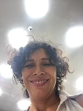 Snapshot of MireyaTorresGu chatting on 29, 11, 2025 MireyaTorresGu online show from 29, 11, 2025