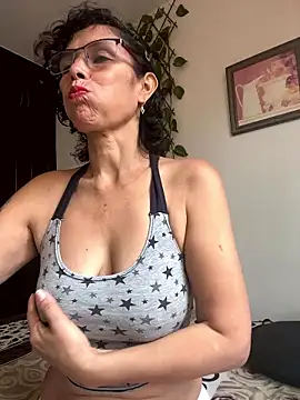 MireyaTorresGu online show from 14, 1, 2026