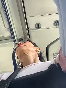 Snapshot of MireyaTorresGu chatting on 25, 9, 2025 MireyaTorresGu online show from 25, 9, 2025