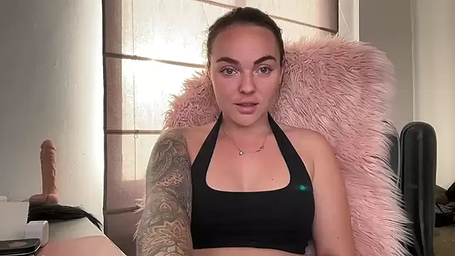 yorkshiregal online show from 10, 3, 2025