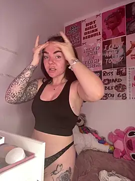 yorkshiregal online show from 16, 4, 2026