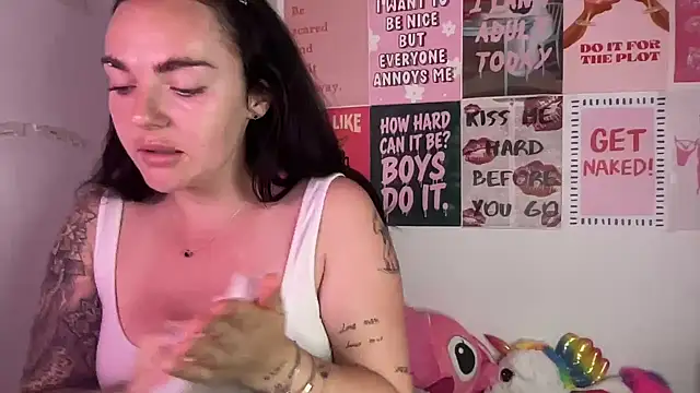 yorkshiregal online show from 8, 5, 2026