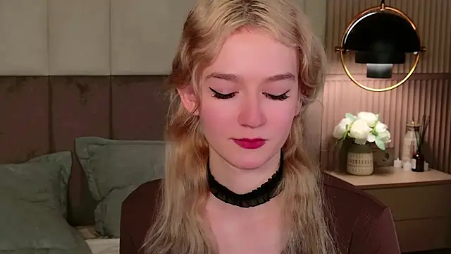 NaomiLoys online show from 26, 2, 2025