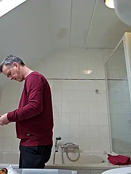 Hectorthyssen1 online show from 28, 2, 2025