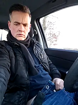 Hectorthyssen1 online show from 17, 2, 2025