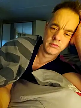 Hectorthyssen1 online show from 2, 11, 2025