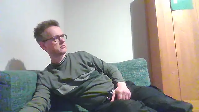 Hectorthyssen1 online show from 6, 3, 2025