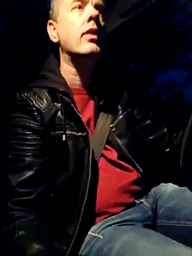 Hectorthyssen1 online show from 5, 11, 2025