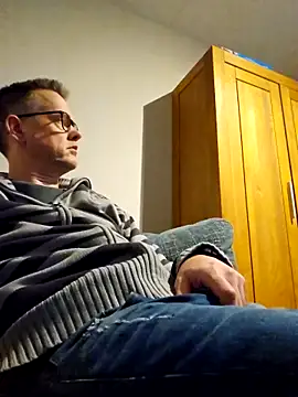 Hectorthyssen1 online show from 29, 11, 2025