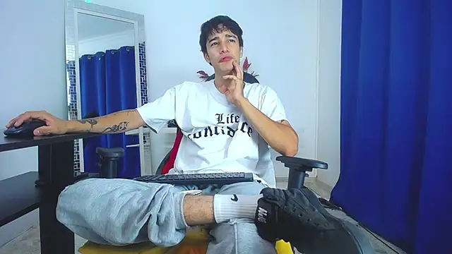 Zacktk7 online show from 1, 2, 2025