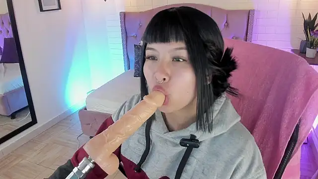 Namiko Park online show from 11, 1, 2025