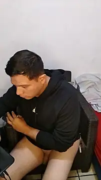 Snapshot of miketripi420 chatting on 11, 2, 2026 miketripi420 online show from 11, 2, 2026