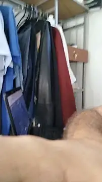 Snapshot of miketripi420 chatting on 28, 2, 2026 miketripi420 online show from 28, 2, 2026