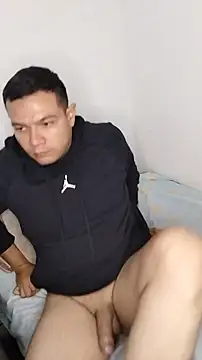 Snapshot of miketripi420 chatting on 20, 12, 2025 miketripi420 online show from 20, 12, 2025