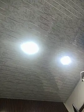 Snapshot of Baby_Niels chatting on 10, 10, 2025 Baby Niels online show from 10, 10, 2025