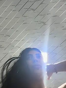 Snapshot of Baby_Niels chatting on 29, 11, 2025 Baby Niels online show from 29, 11, 2025