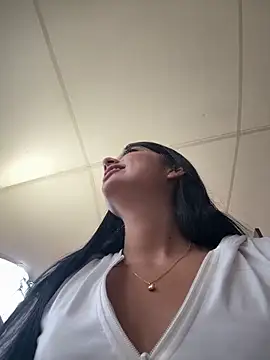 Snapshot of Baby_Niels chatting on 14, 3, 2025 Baby Niels online show from 14, 3, 2025