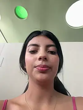 Snapshot of Baby_Niels chatting on 6, 3, 2025 Baby Niels online show from 6, 3, 2025