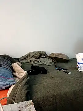 jhonyhot9292 online show from 11, 4, 2026