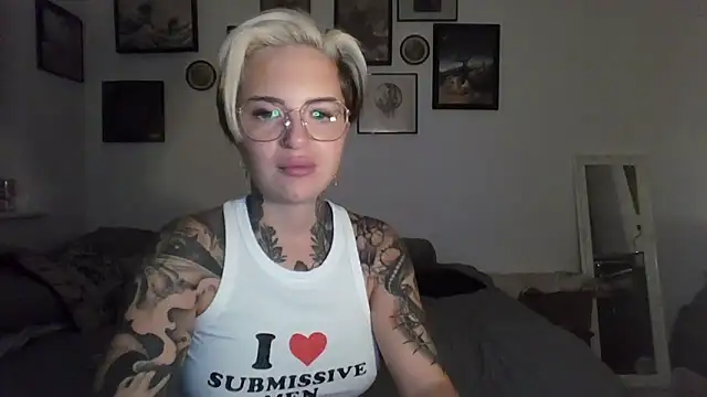 Alexandersonxo online show from 4, 10, 2025