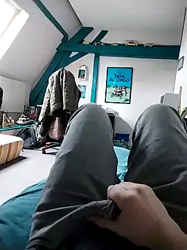 Snapshot of JulesG18 chatting on 28, 2, 2026 JulesG18 online show from 28, 2, 2026