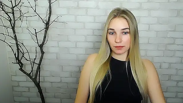 Queen ofLove online show from 18, 12, 2024