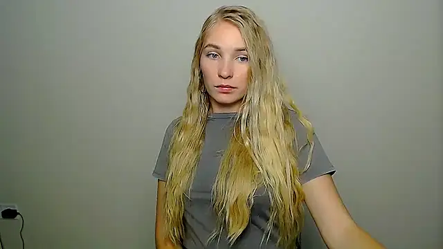 Queen ofLove online show from 7, 10, 2025