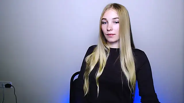 Queen ofLove online show from 6, 11, 2025