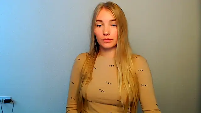 Queen ofLove online show from 12, 10, 2025