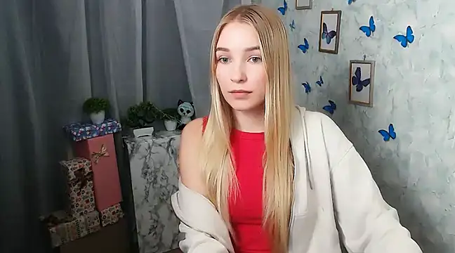 Queen ofLove online show from 11, 12, 2024