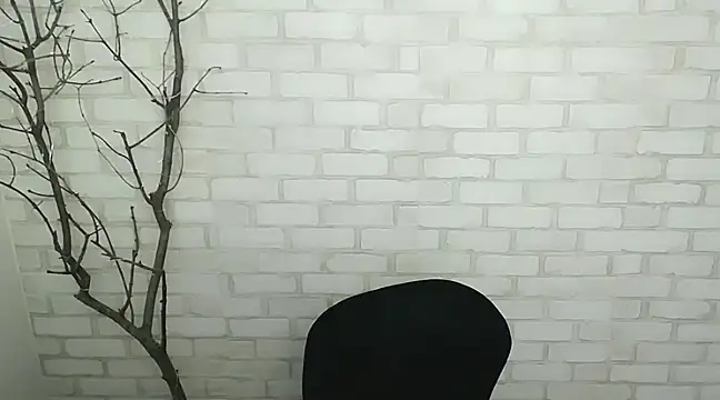 Queen ofLove online show from 5, 12, 2024