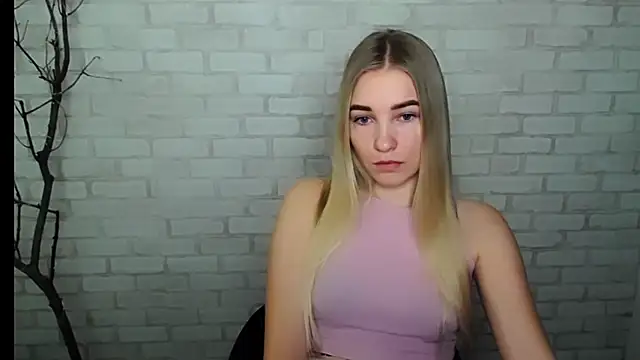 Queen ofLove online show from 31, 12, 2024