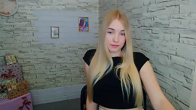 Queen ofLove online show from 12, 1, 2025