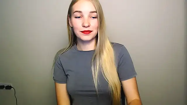 Queen ofLove online show from 23, 10, 2025