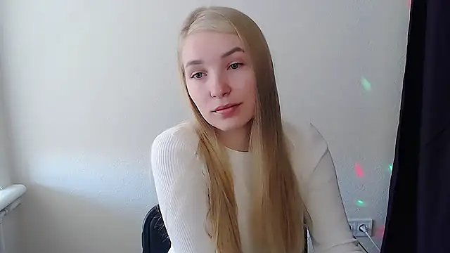 Queen ofLove online show from 15, 4, 2026