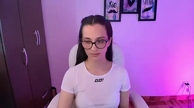 mariaan m  online show from 6, 3, 2025