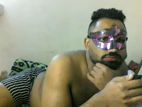 medo232586 online show from 8, 12, 2024