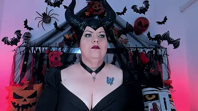 Snapshot of vanessa_moka chatting on 30, 10, 2025 vanessa moka online show from 30, 10, 2025