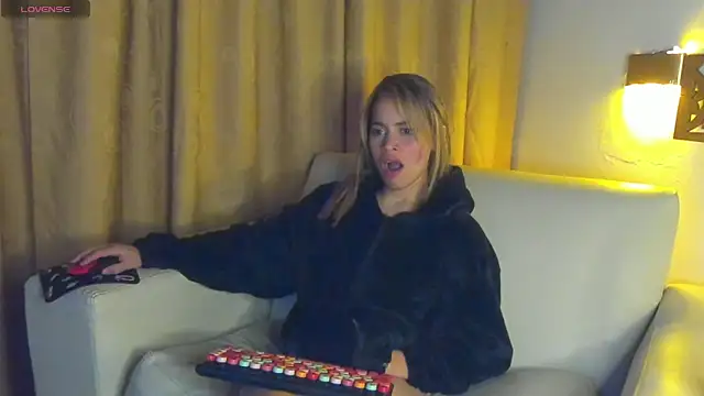 cami latinsex online show from 28, 12, 2024