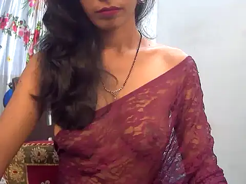 sexy janu25 online show from 30, 6, 2026
