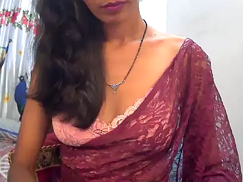 sexy janu25 online show from 24, 6, 2026