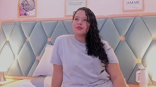 Snapshot of isabella_walton chatting on 18, 2, 2026 isabella walton online show from 18, 2, 2026