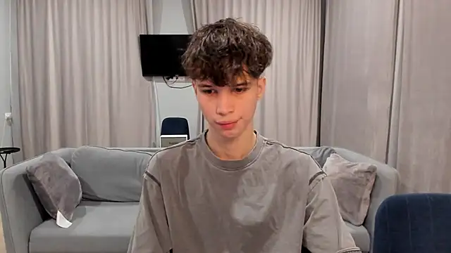 Im Shine Guy online show from 9, 12, 2024