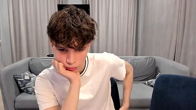 Im Shine Guy online show from 6, 12, 2024